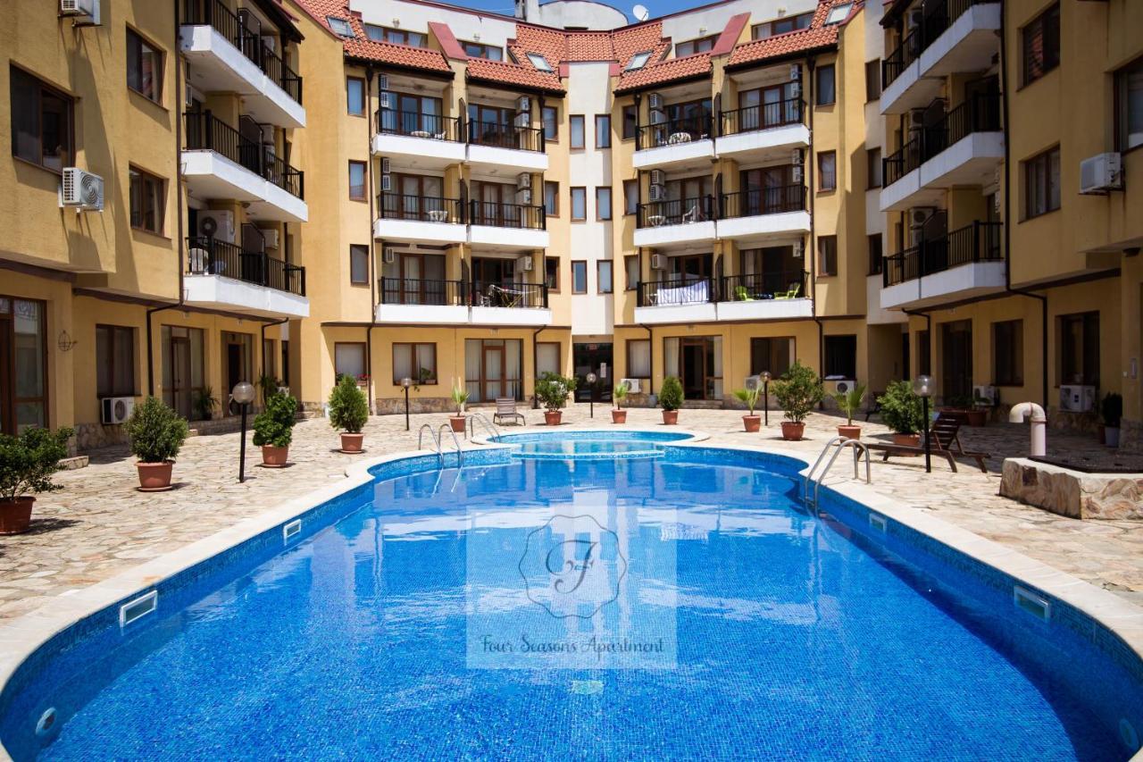Bliznatsi Four Seasons Apartment - Oasis Beach Resort מראה חיצוני תמונה