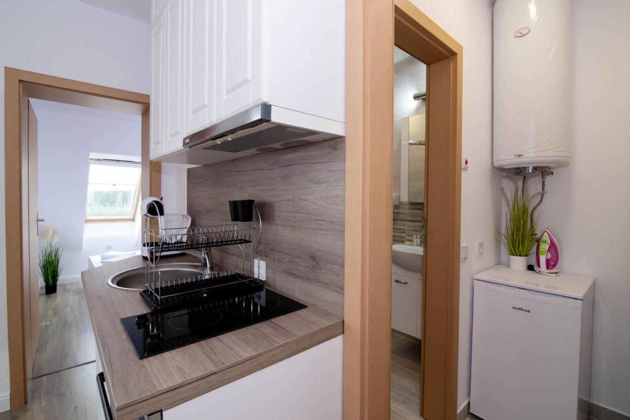 Bliznatsi Four Seasons Apartment - Oasis Beach Resort מראה חיצוני תמונה