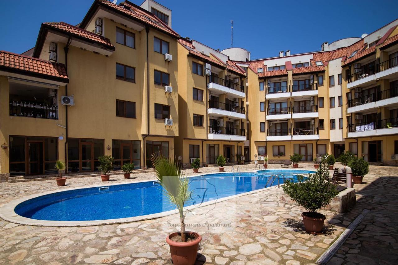 Bliznatsi Four Seasons Apartment - Oasis Beach Resort מראה חיצוני תמונה