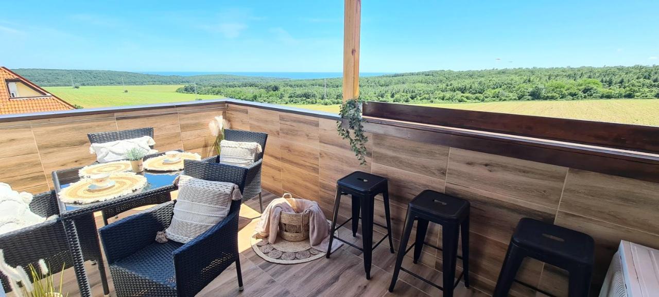 Bliznatsi Four Seasons Apartment - Oasis Beach Resort חדר תמונה